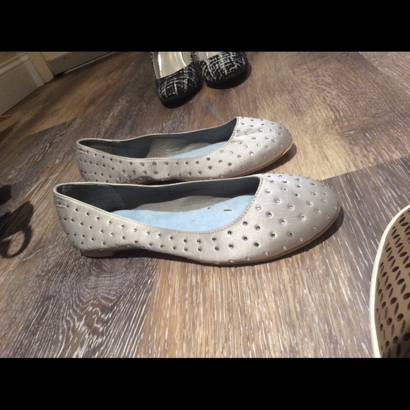 The Dessy Group flat's!! - Picture 2 of 4